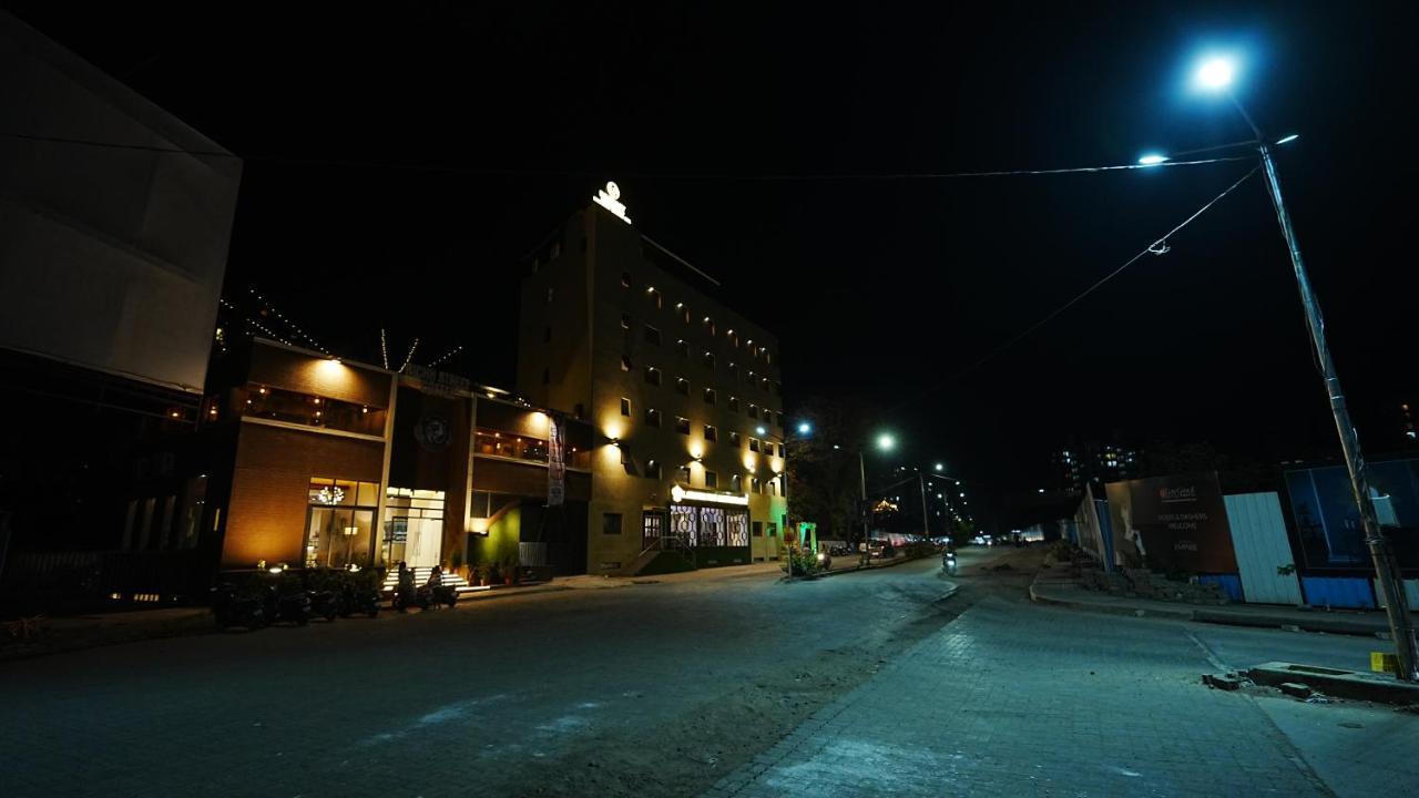 L P Regency, Pune Exterior foto
